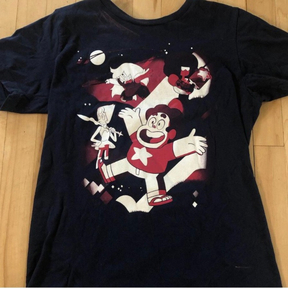 dark blue stevens universe t shirt size small